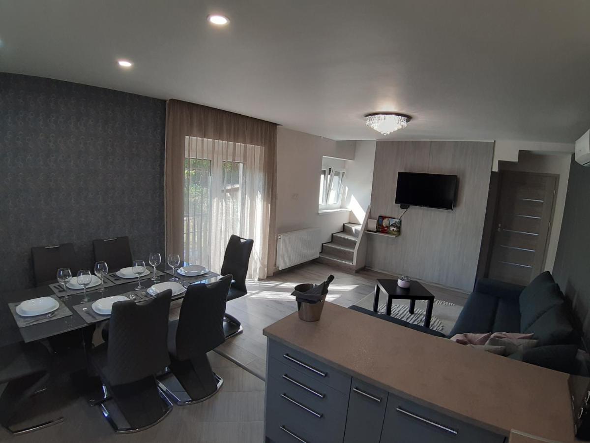 Profi Keco Apartman Balatonalmádi Екстериор снимка